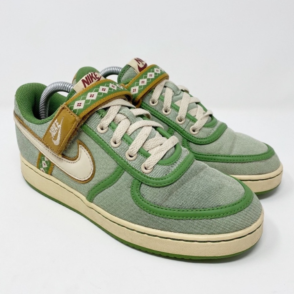 Nike Vandal Low Retro Sneakers